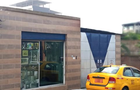 CASA GRANDE EN VENTA DE OPORTUNIDAD