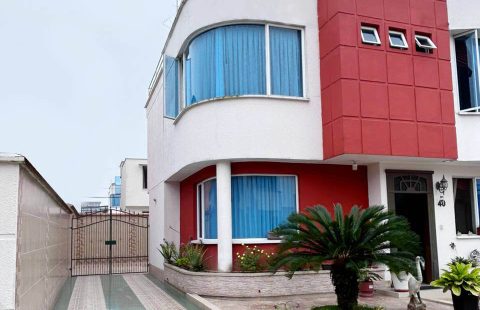 En Venta Casa elegante en Conjunto Privado San Marino